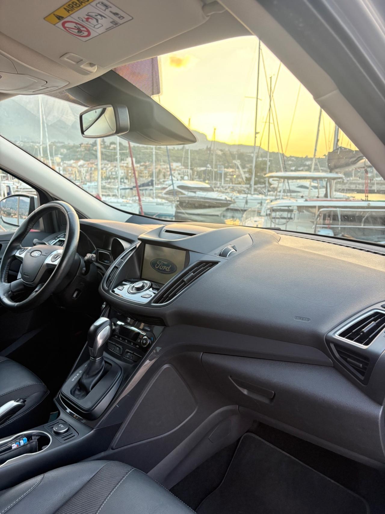 Ford Kuga 2.0 TDCI 150 CV S&S 4WD Business