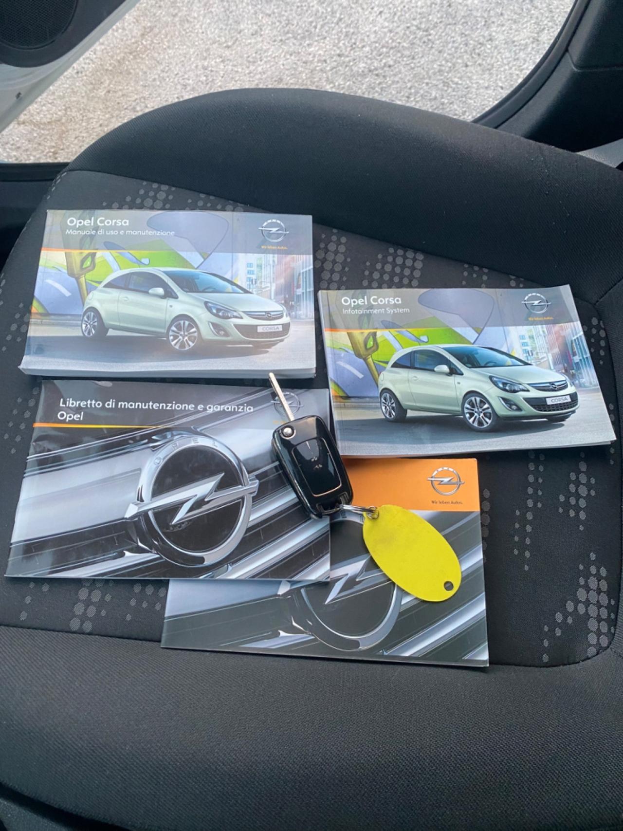 Opel Corsa 1.2 GPL Fine 2011 TAGLIANDATA