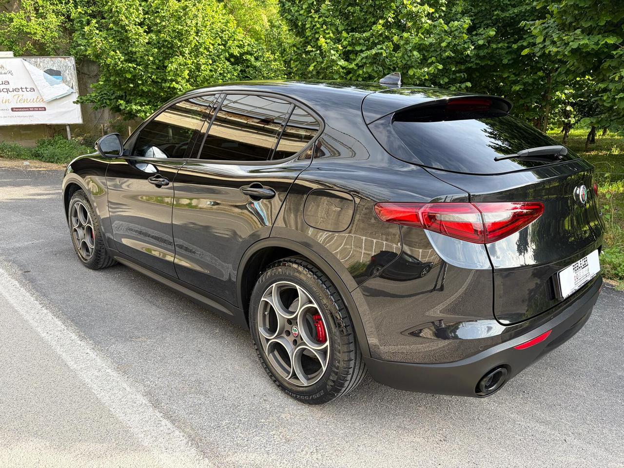 Alfa Romeo Stelvio 2.2 Turbodiesel 160CV AT8 RWD Sport-Tech