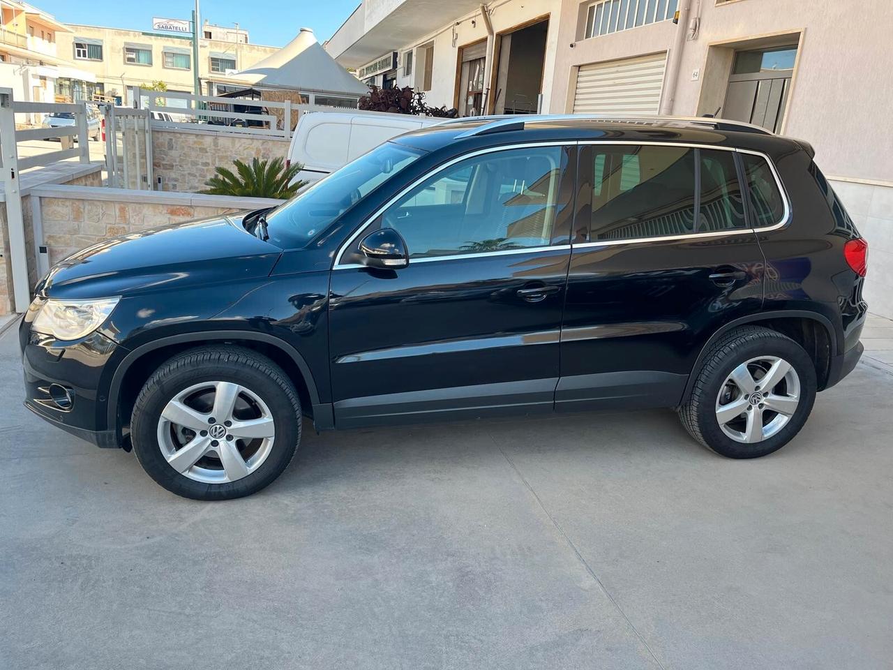 Volkswagen Tiguan 2.0 TDI DPF 4MOTION Sport & Style