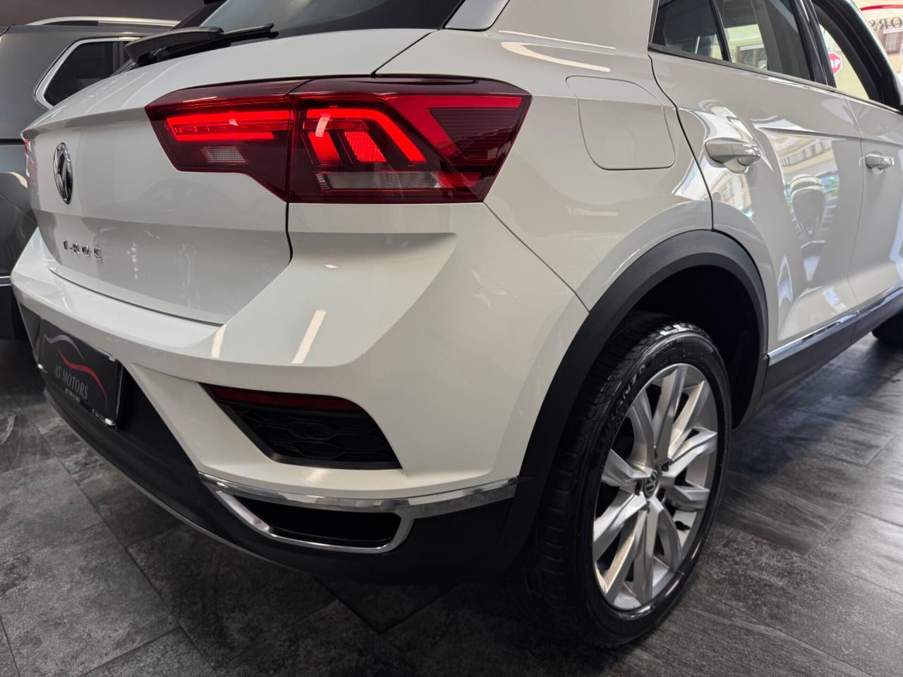 Volkswagen T-Roc 2.0 TDI 150 CV DSG TETTO APRIBILE