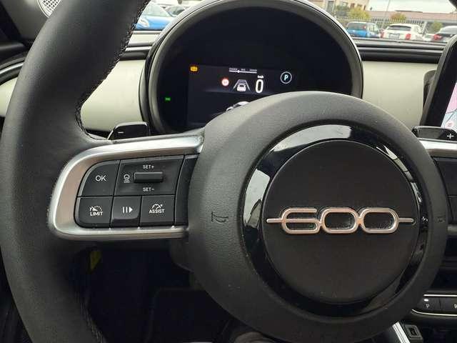 Fiat 600 HYBRID AUTOM. 1.2 La Prima 110cv MHEV PROMO FIN