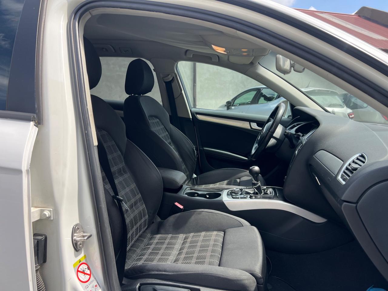 Audi A4 2.0 TDI 143CV F.AP. Spia candele spia motore accesa
