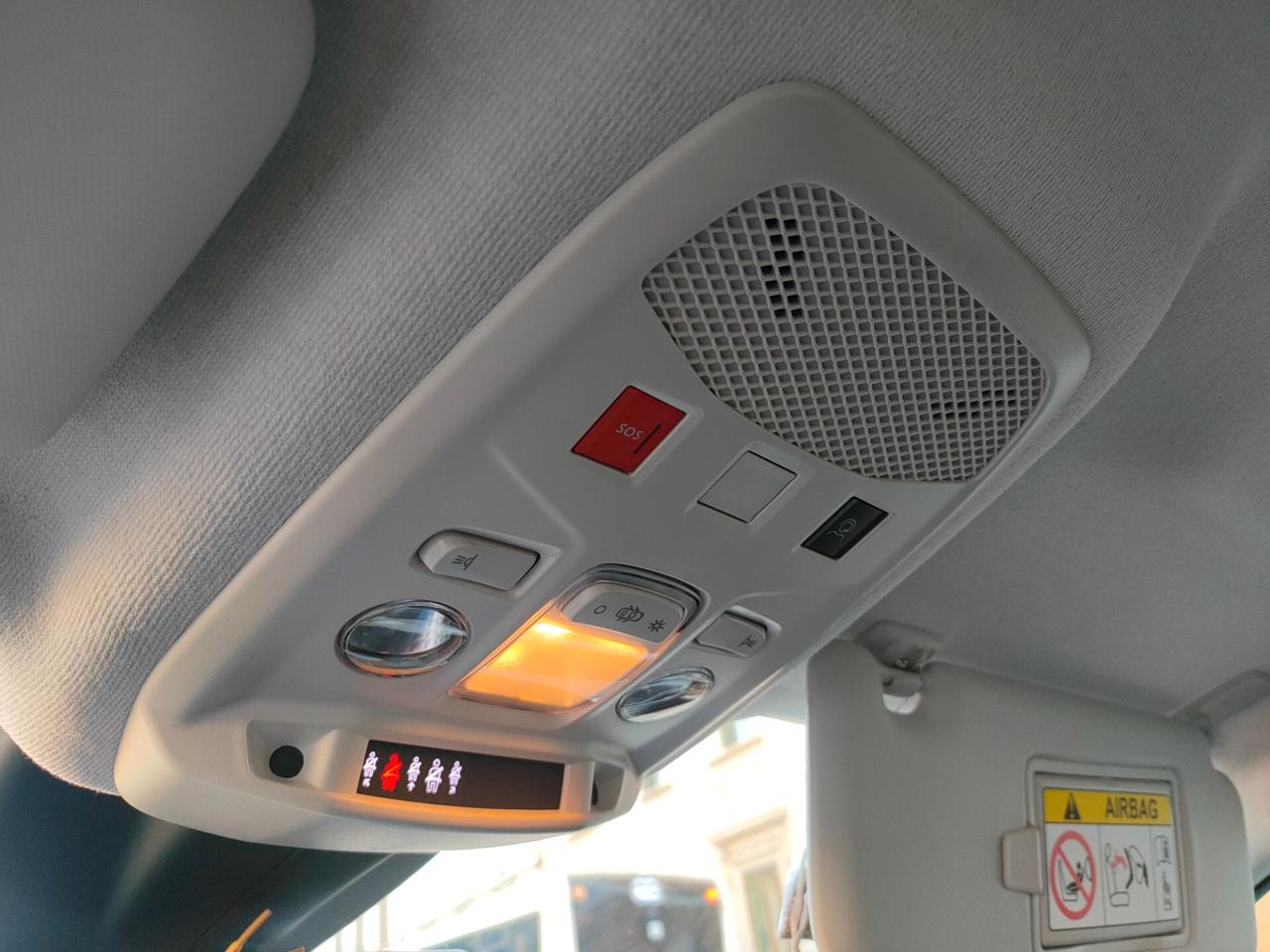 Fiat 600 Hybrid 110 CV DCT MHEV Business