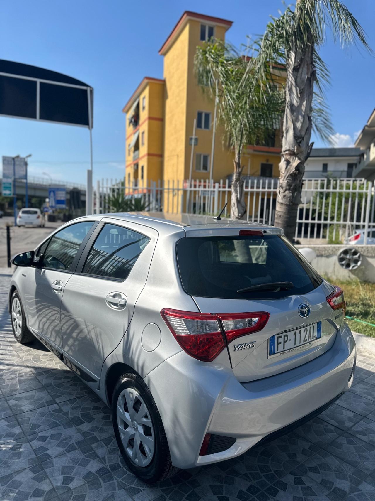 Toyota Yaris 1.5 Hybrid 5 porte
