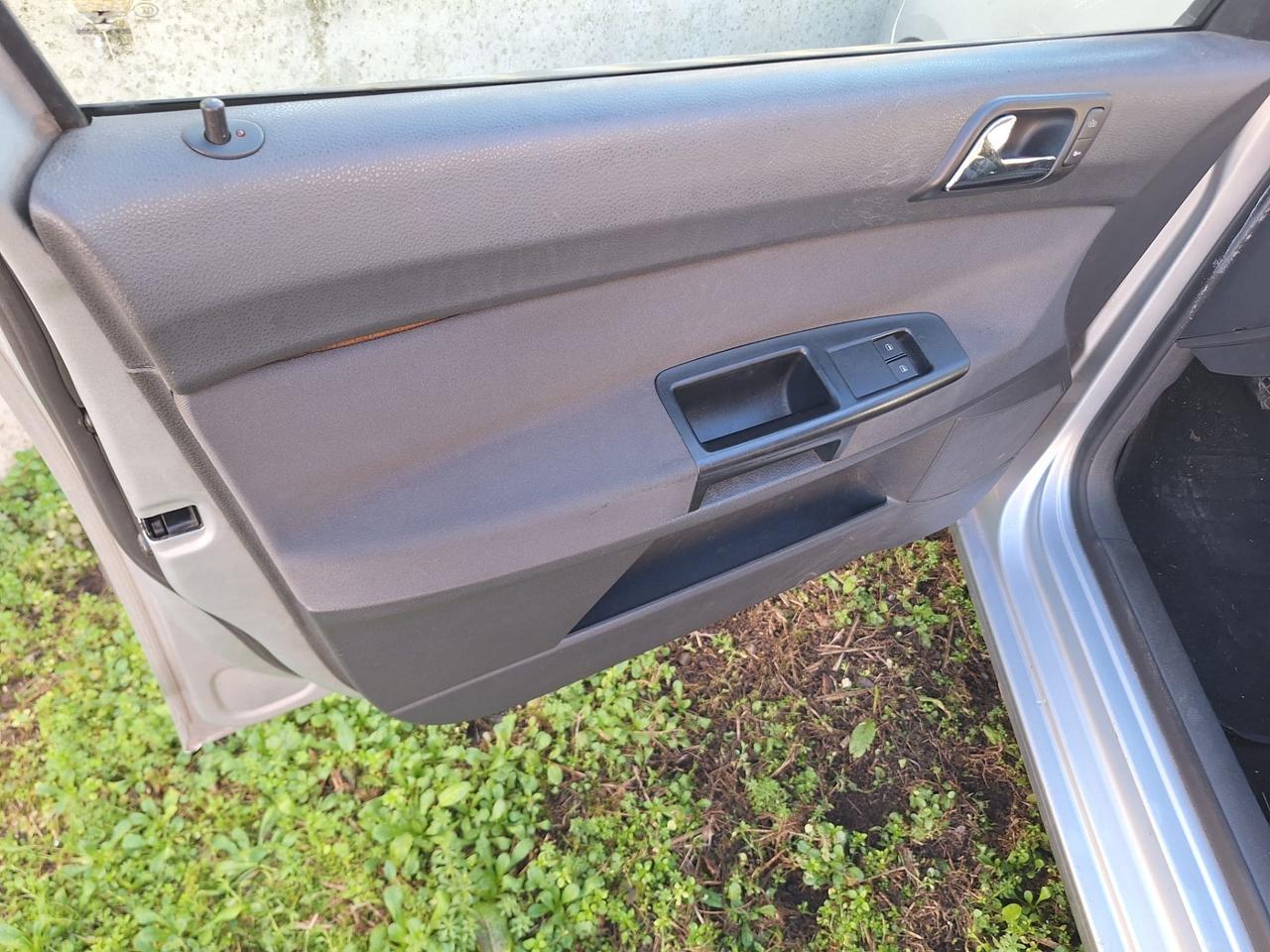 Volkswagen Polo 1.2/70CV Danneggiata