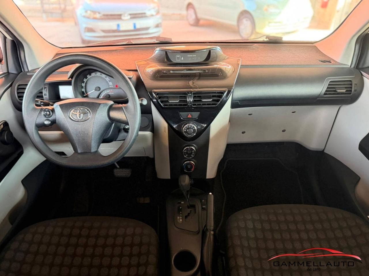 Toyota iQ 1.0 Trend 68cv AUTOMATICA