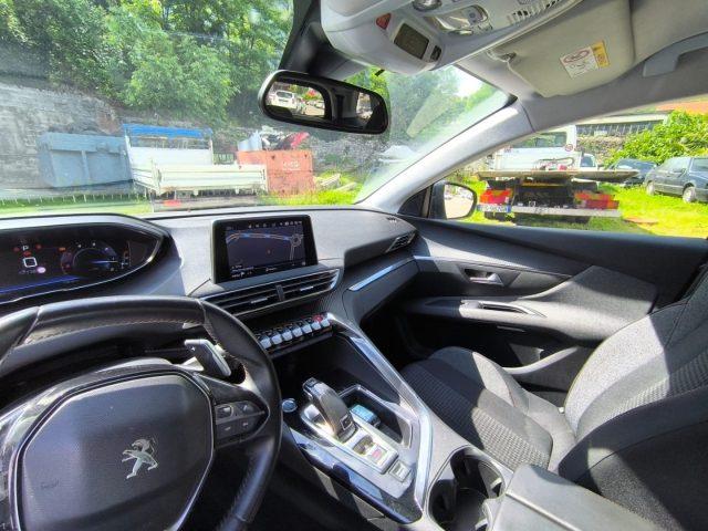 PEUGEOT 5008 BlueHDi 130 S&S Business CAMBIO AUT. 7 POSTI