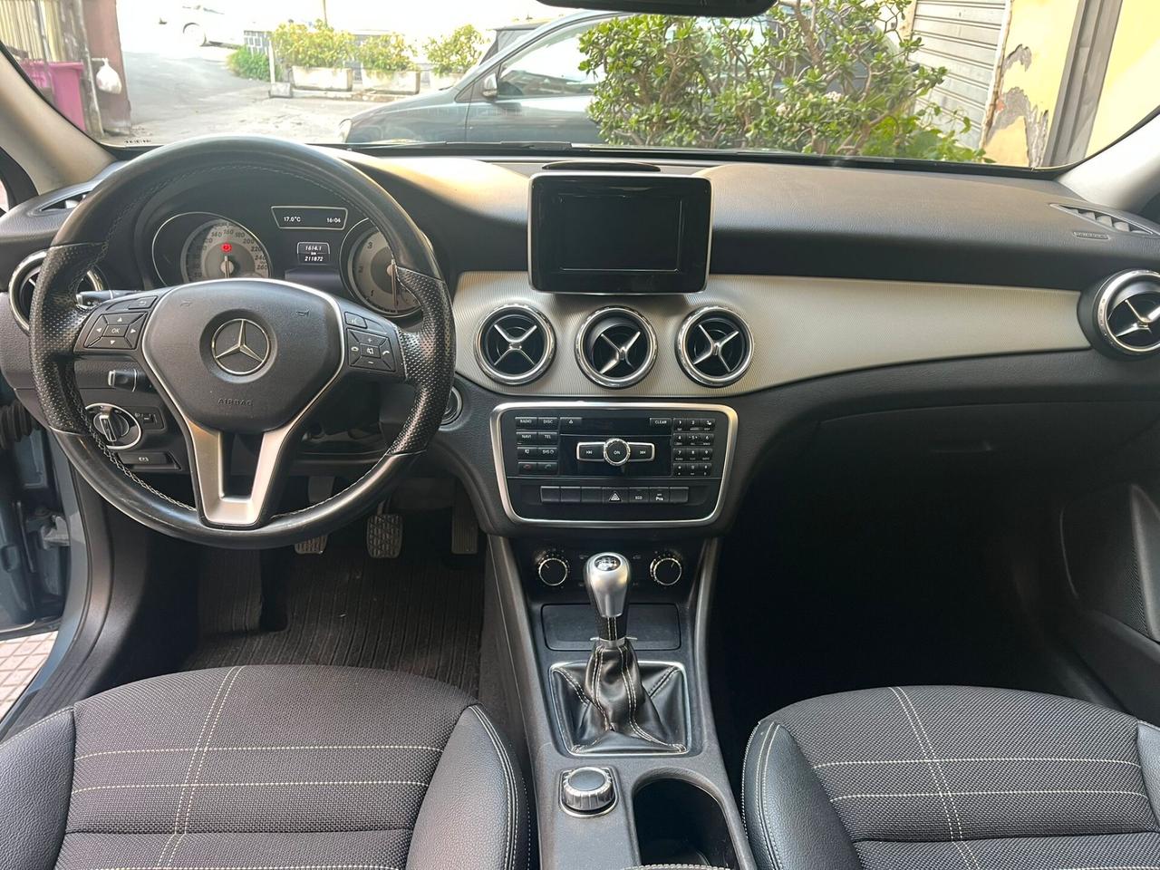 Mercedes-benz GLA 200 CDI Sport 136cv *Motore mercedes*