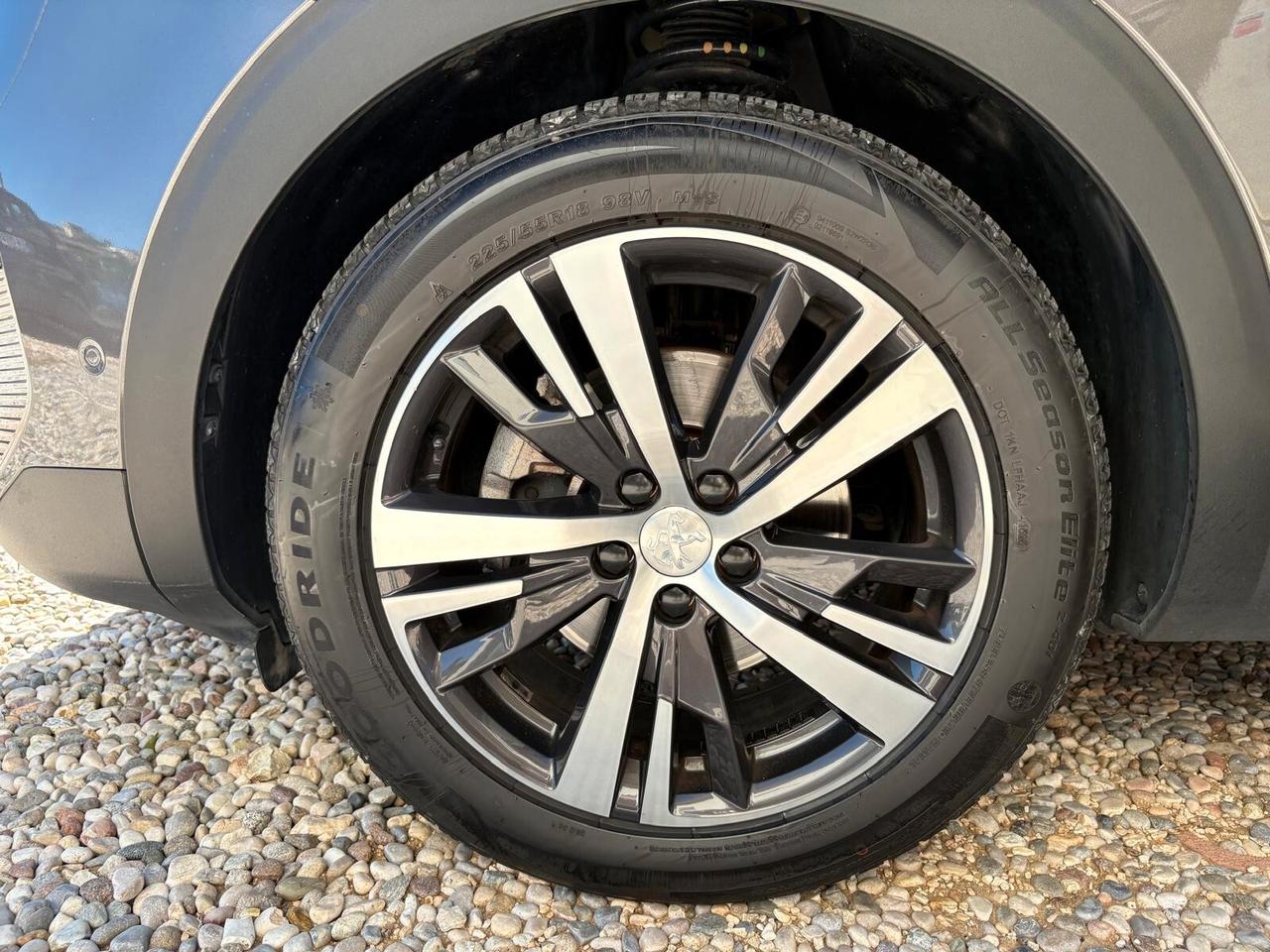Peugeot 3008 1.5 BLUEHDI GT