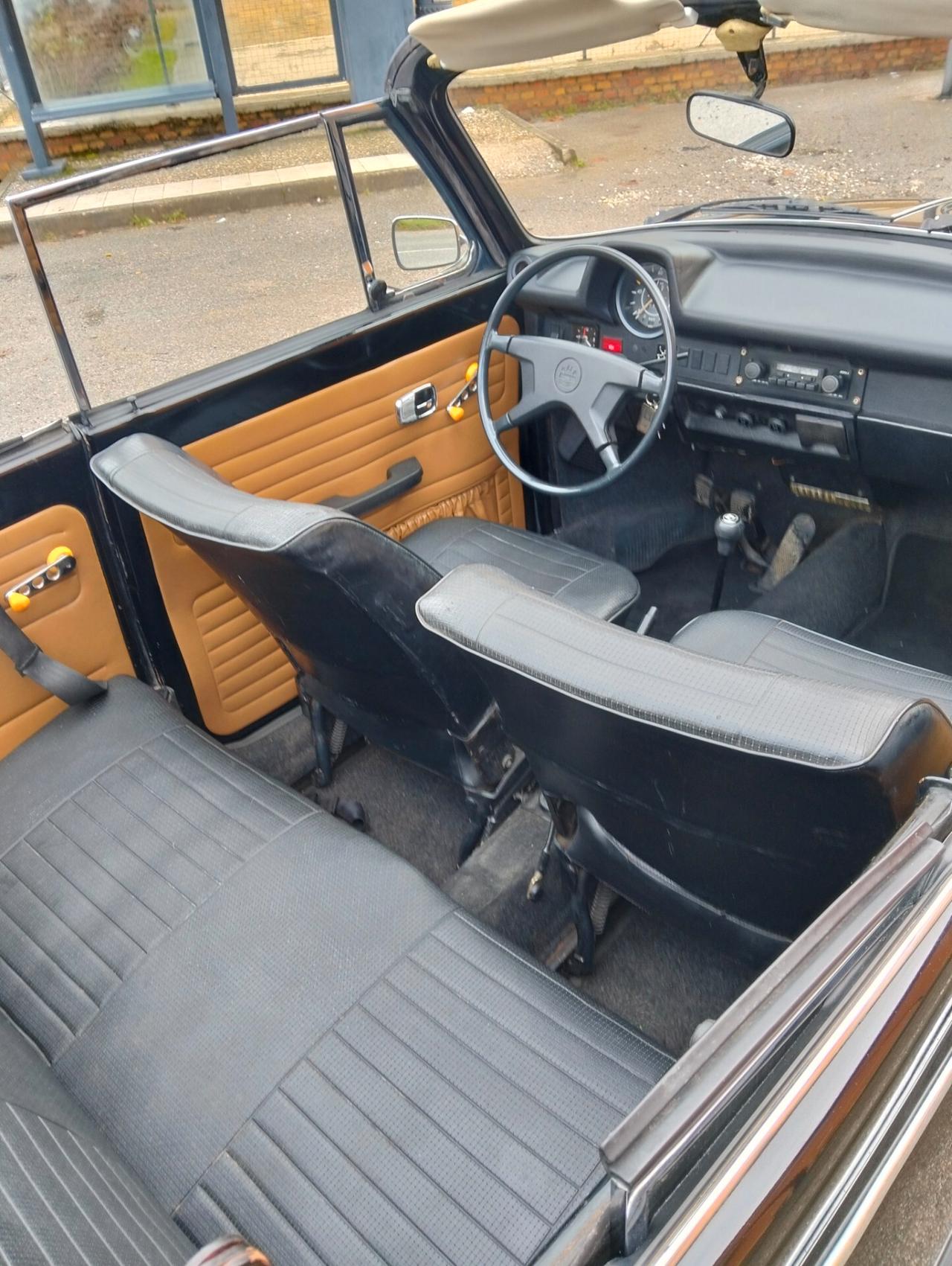 Volkswagen Maggiolino Cabriolet