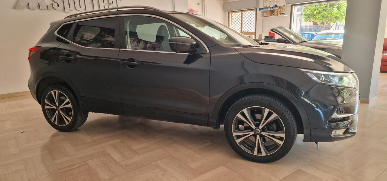 Nissan Qashqai 1.5 dCi N-Connecta