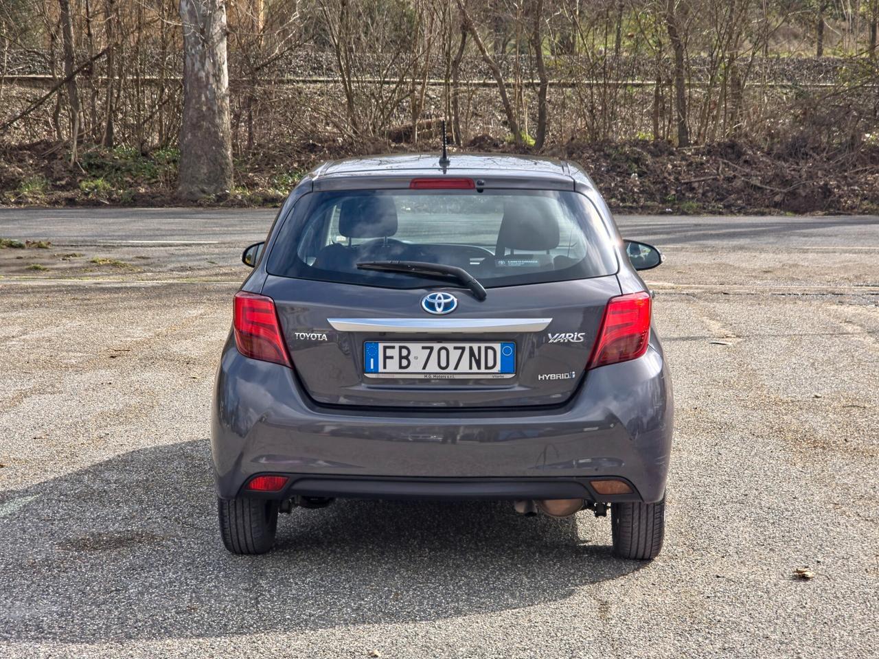 Toyota Yaris 1.5 Hybrid 5 porte Active 2015-E6B Automatico NEO