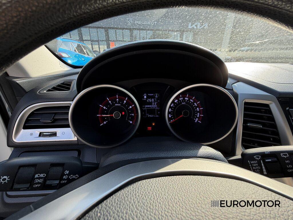 Ssangyong Tivoli 1.6 Easy 2WD