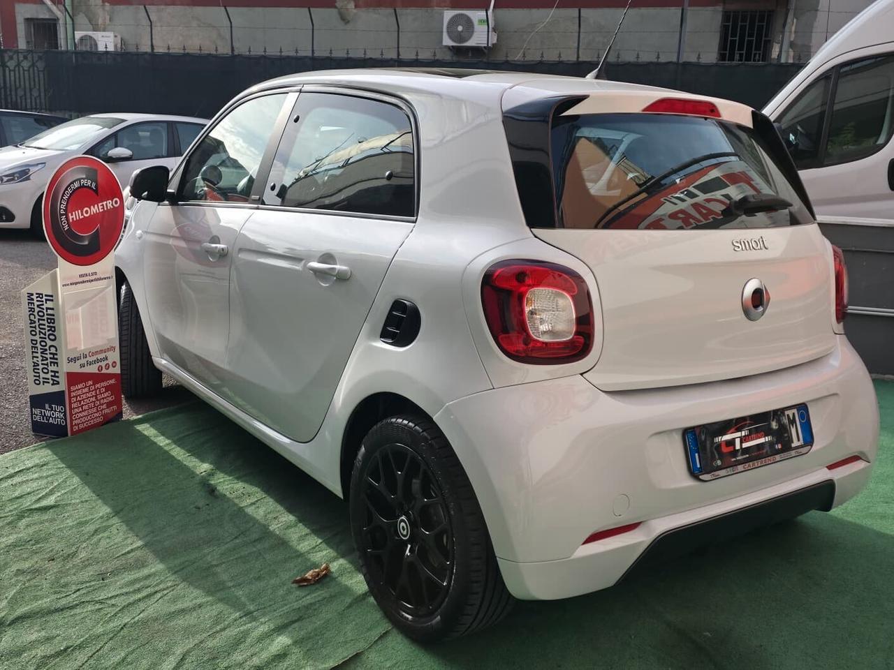Smart ForFour 70 1.0 twinamic Superpassion
