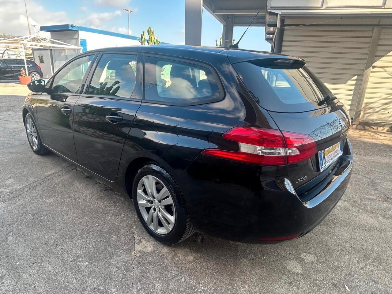 Peugeot 308 1.5BlueHDi 130 cv SW Business