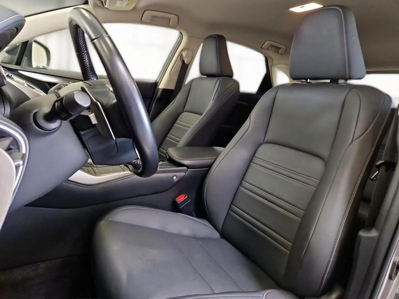 LEXUS NX 300h Hybrid Premium 4WD
