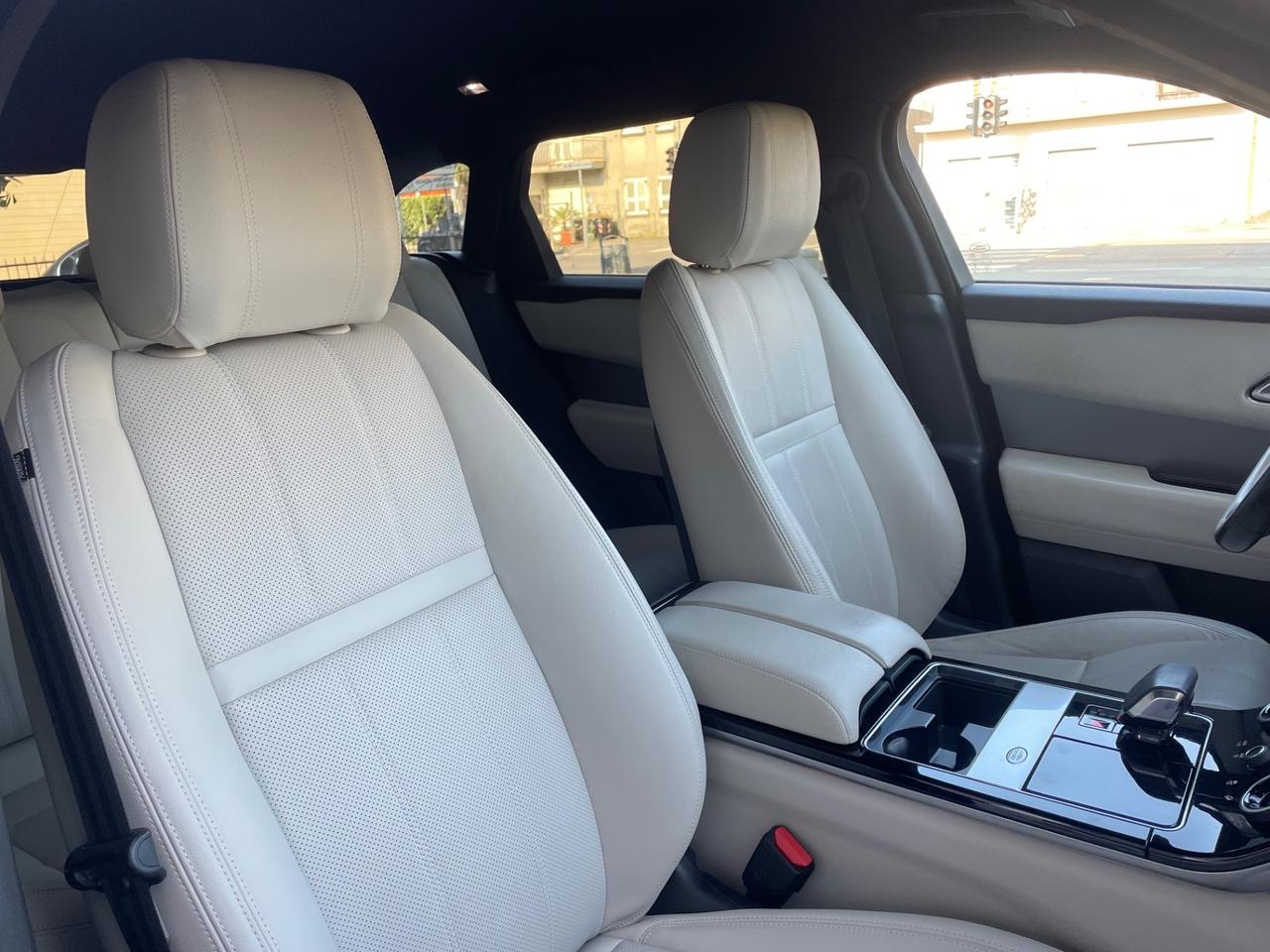 Land Rover Velar 2.0d i4 4wd 204cv Aziendale