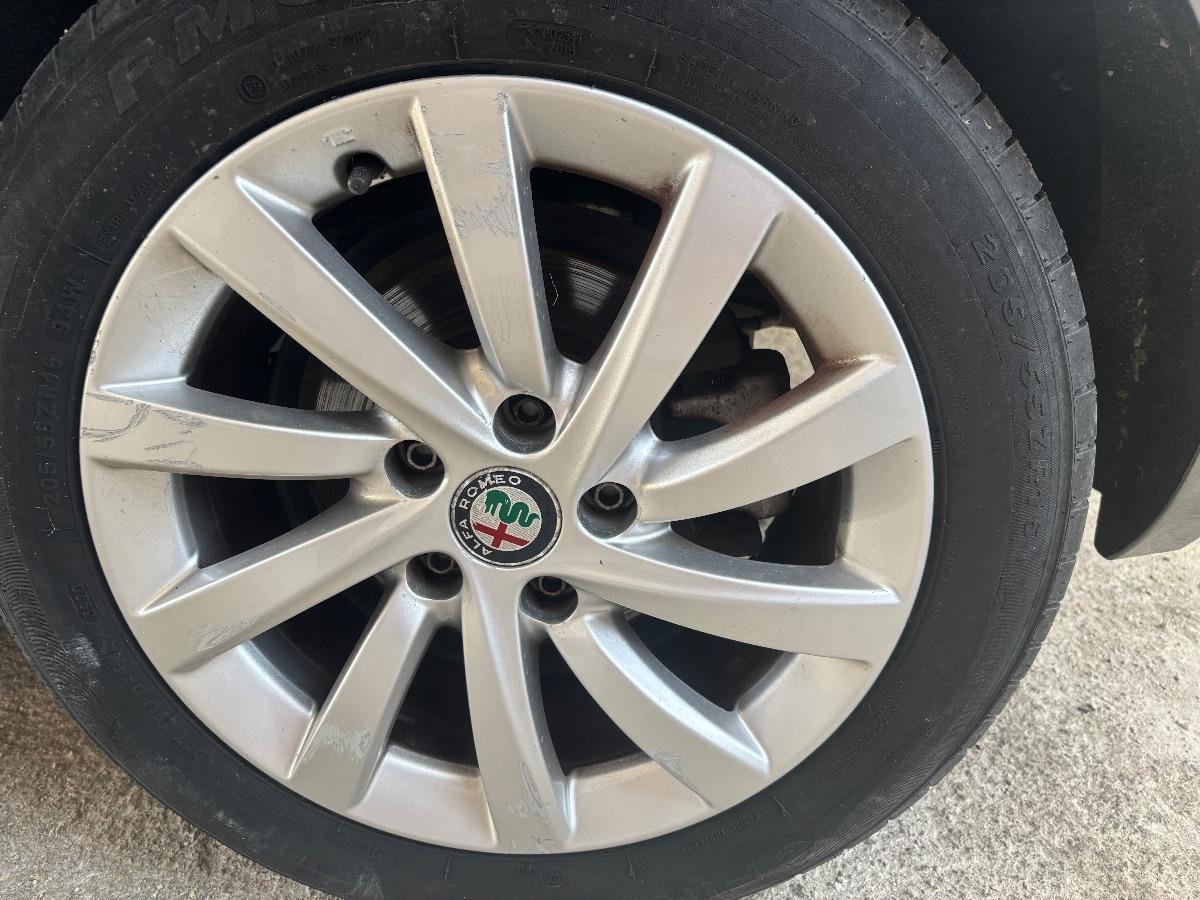 ALFA ROMEO - Giulietta - 1.6 JTDm 120 CV Super Launch Edition