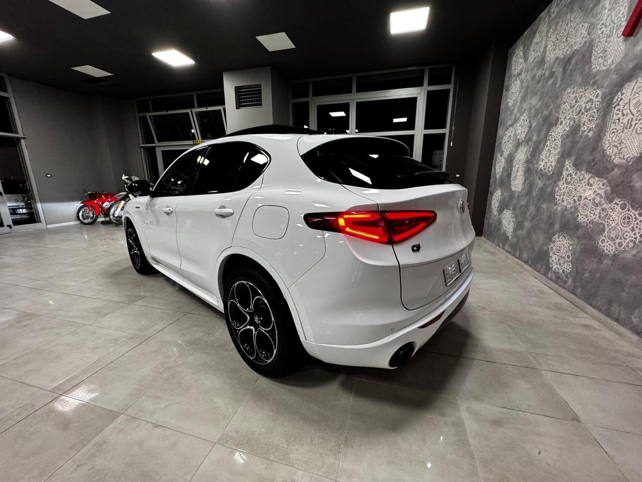 ALFA ROMEO STELVIO VELOCE TETTO APRIBILE 2.2 MJET 210CV Q4