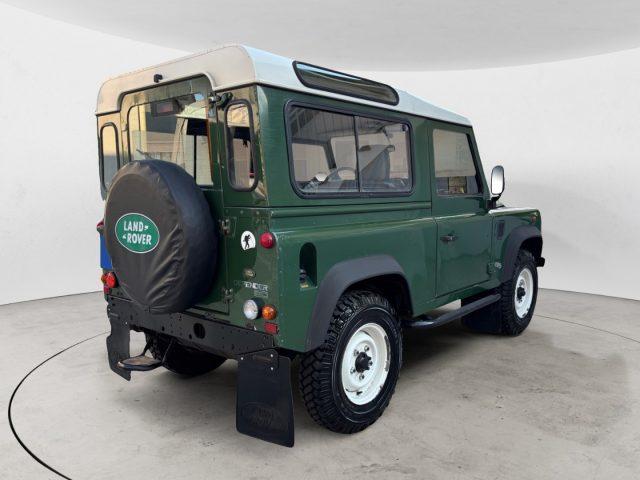 LAND ROVER Defender 90 2.5 Td5 Station Wagon