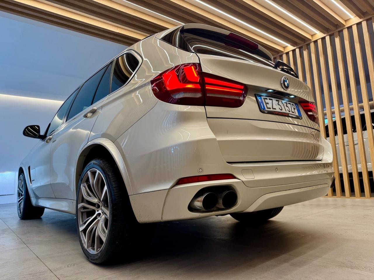 Bmw X5 xDrive35i Luxury GARANZIA PERMUTE POSS FINANZIAMENTI