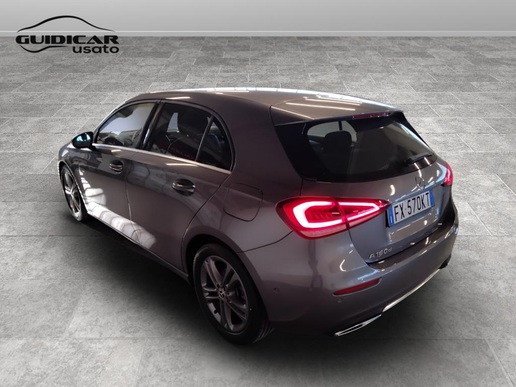 Mercedes-Benz Classe A - W177 2018 - A 180 d Business Extra auto