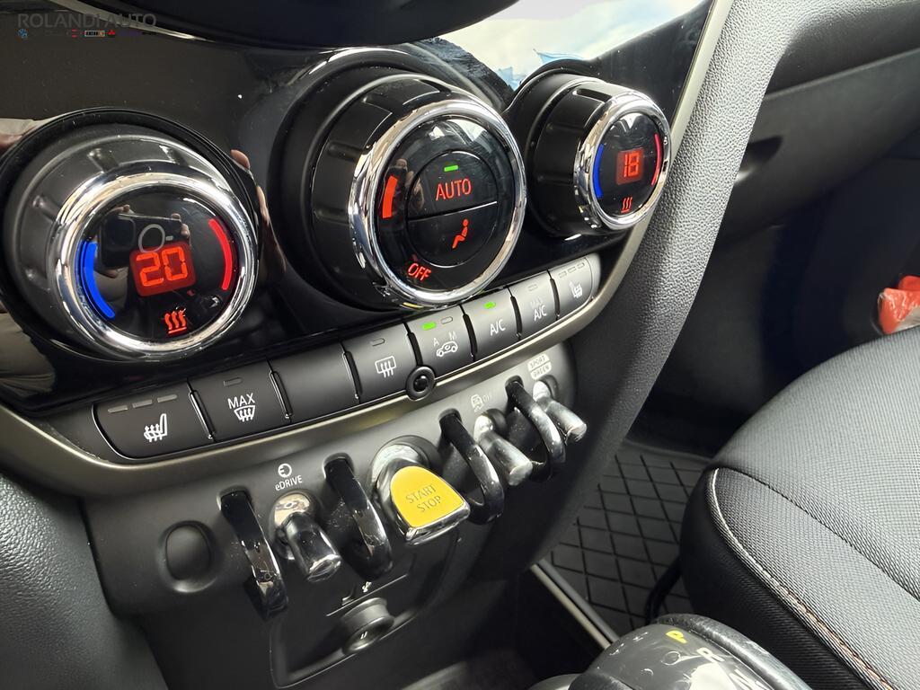 Mini Cooper SE Countryman Mini Countryman 1.5 Cooper SE Business all4 auto