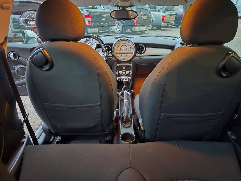 Mini COOPER D 1.6 110CV CHILI