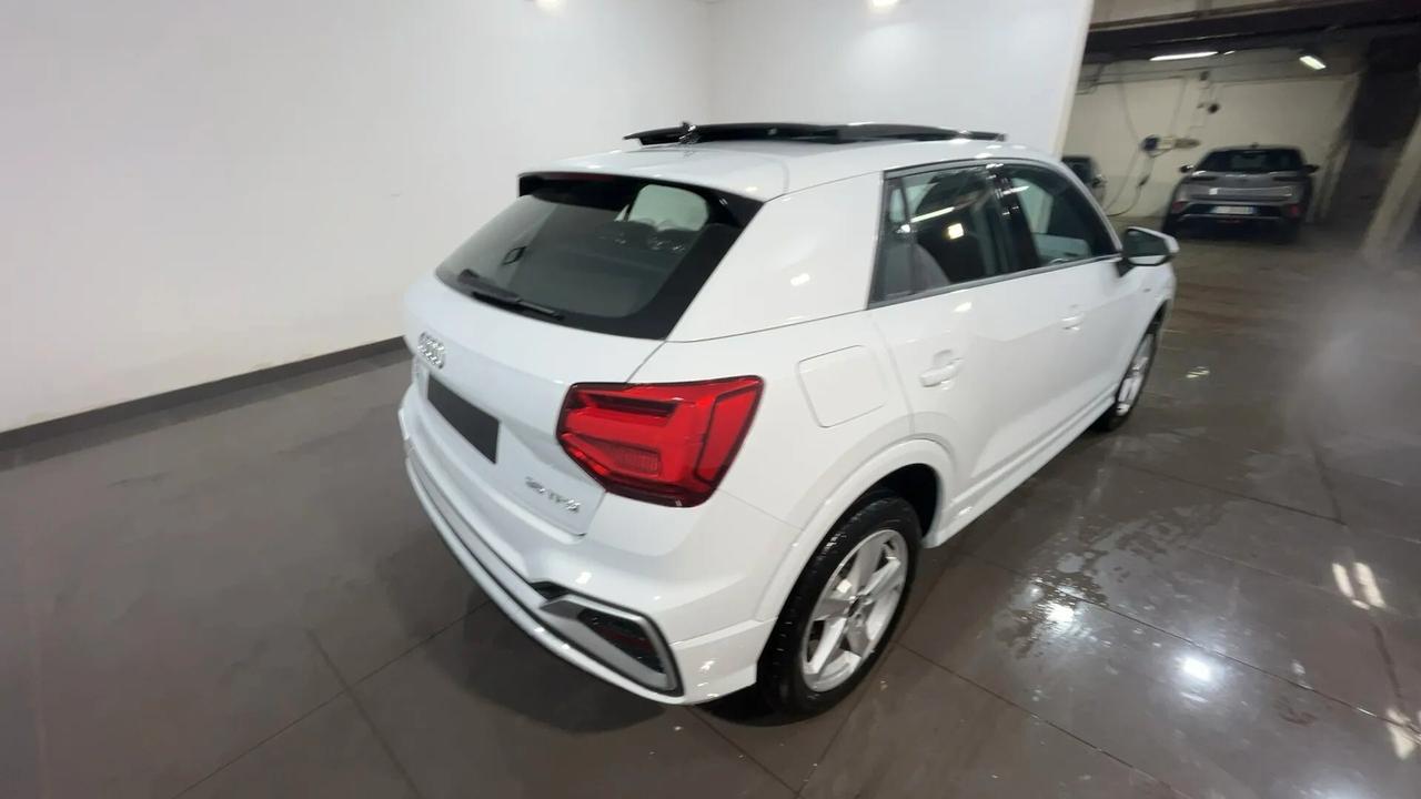 Audi Q2 35 1.5 tfsi S line 150cv s-tronic