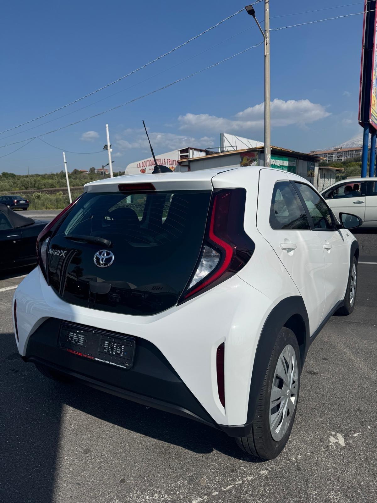 Toyota Aygo X 1.0 VVT-i 72 CV 5 porte Active S-CVT