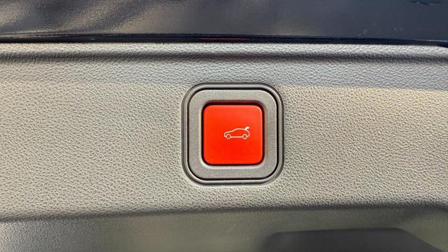 FIAT 600 HYBRID 1.2 110CV DCT MHEV LA PRIMA*24M.G.*CAM360°*