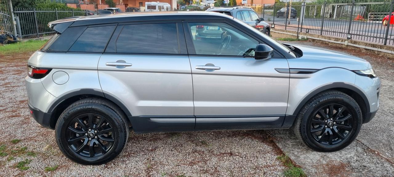 Land Rover Range Evoque 2.0 TD4 150 CV 5p. Pure