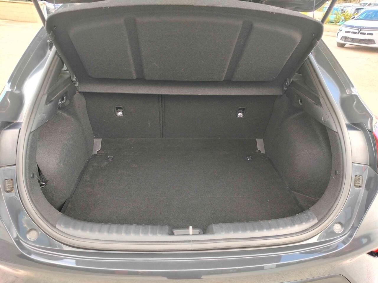 Kia XCeed 1.6 CRDi 136 CV MHEV DCT High Tech