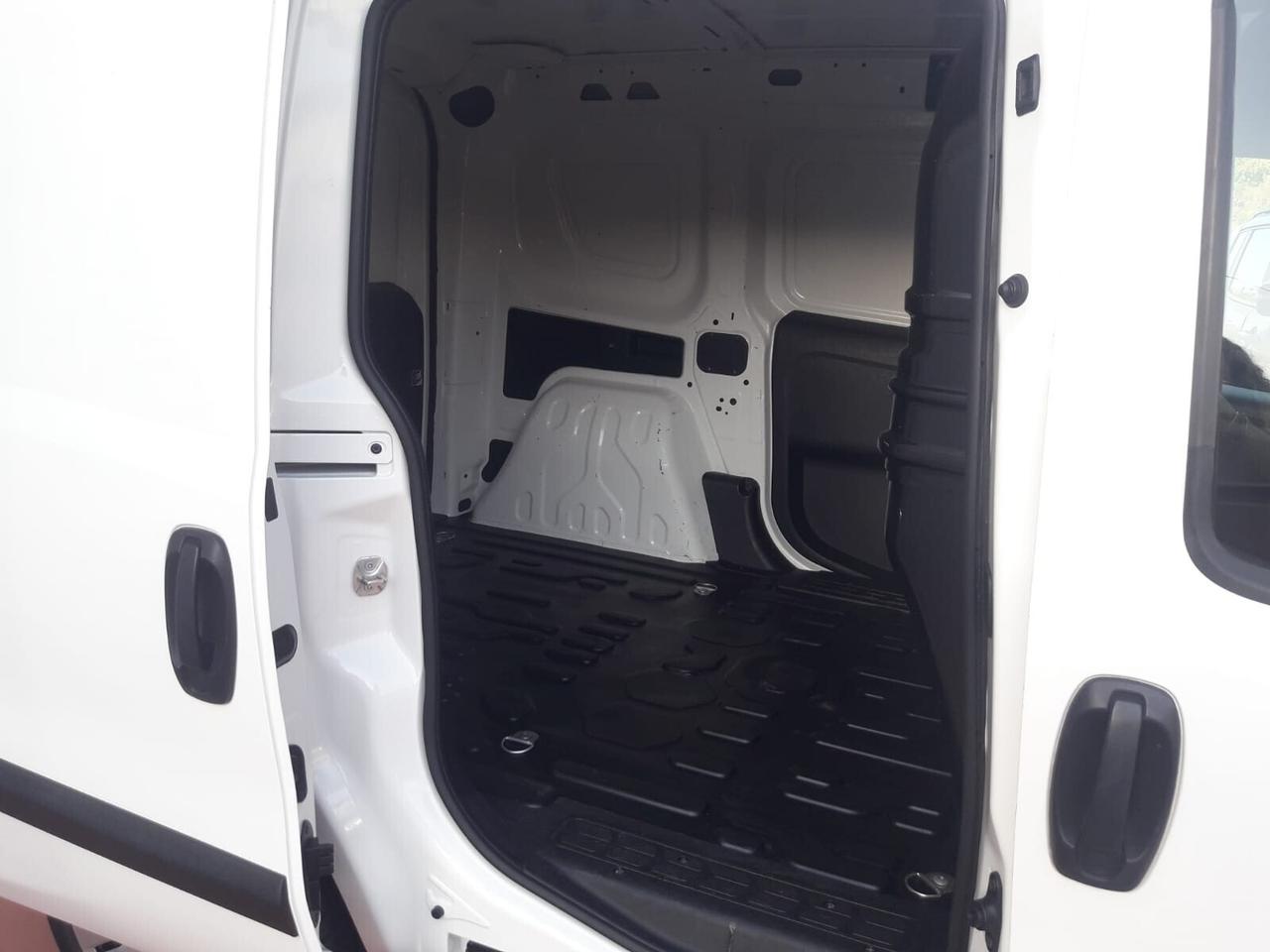 Fiat Doblo Doblò 1.6 MJT 105CV S&S PC-TN Cargo Lounge