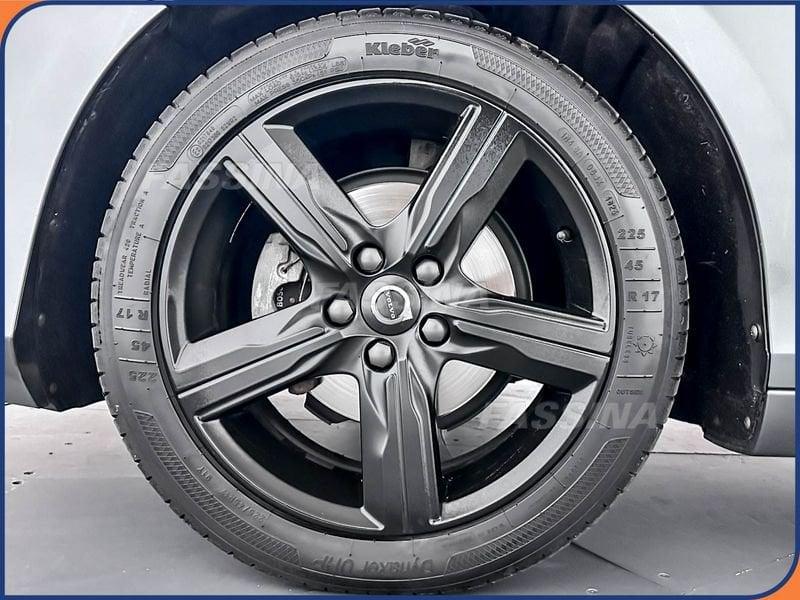 Volvo V40 V40 D2 R-design 120cv