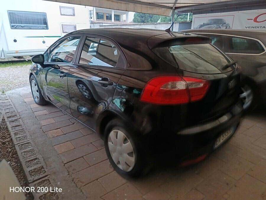 Kia Rio 1.2 CVVT 5p. GPL Active leggi descrizione