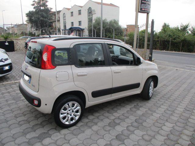 FIAT New Panda 0.9 TwinAir Turbo Natural Power Lounge