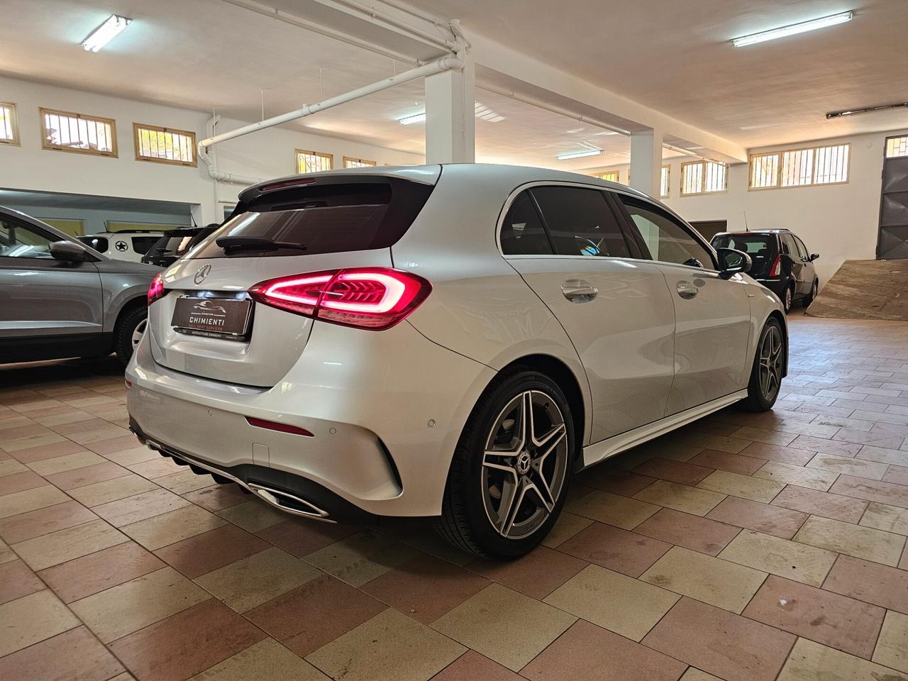 Mercedes-benz A 180 A 180 d Automatic Premium