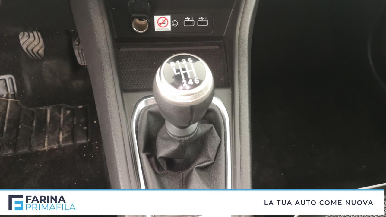 RENAULT Captur II 2024 - Captur 1.0 tce Techno 90cv