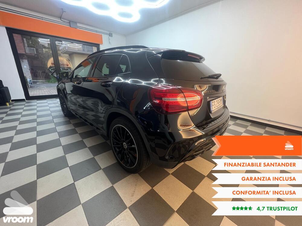 MERCEDES GLA 200 d Automatic 4Matic Premium