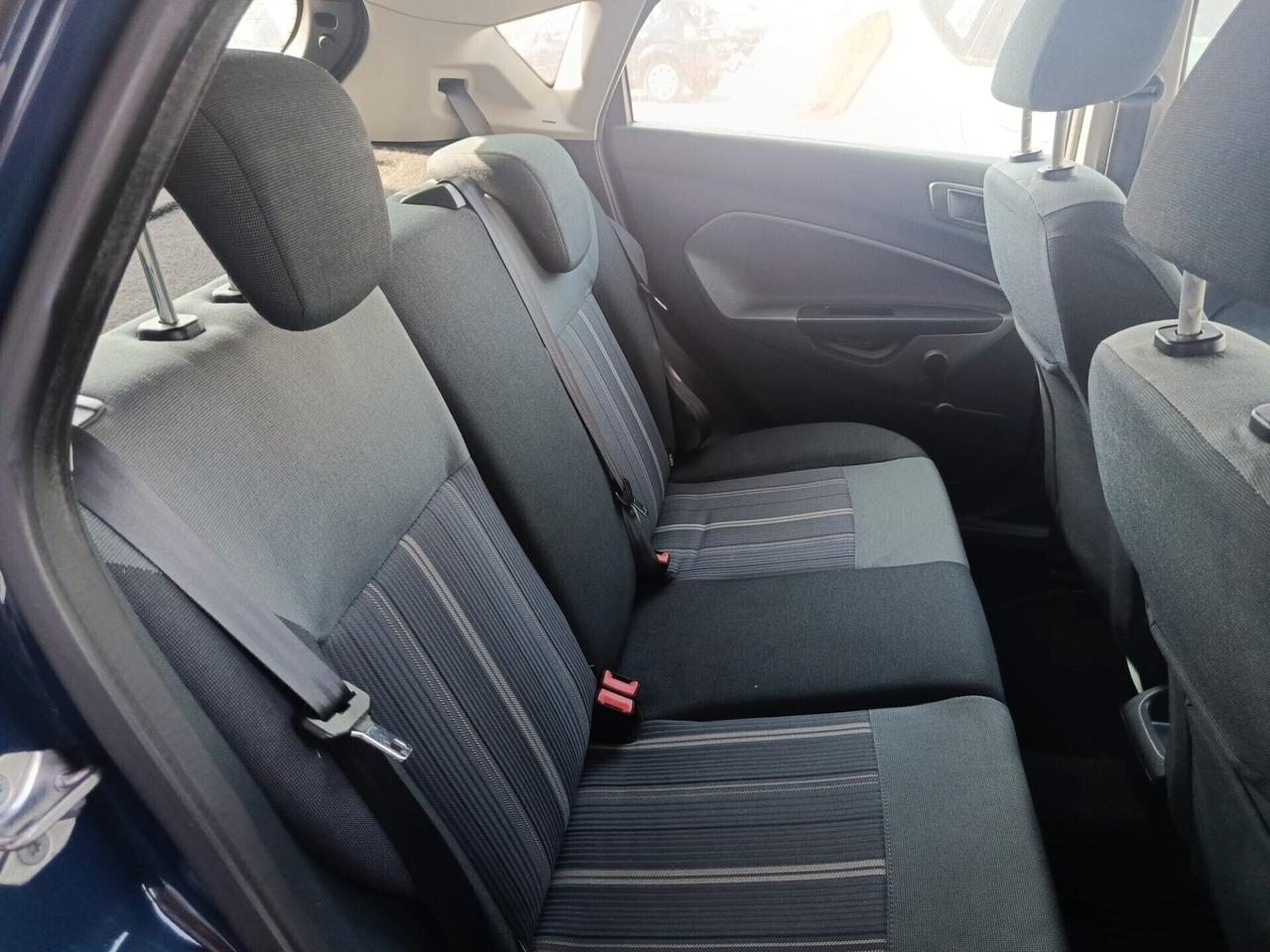 Ford Fiesta 1.6 TDCi 90CV 5 porte Titanium