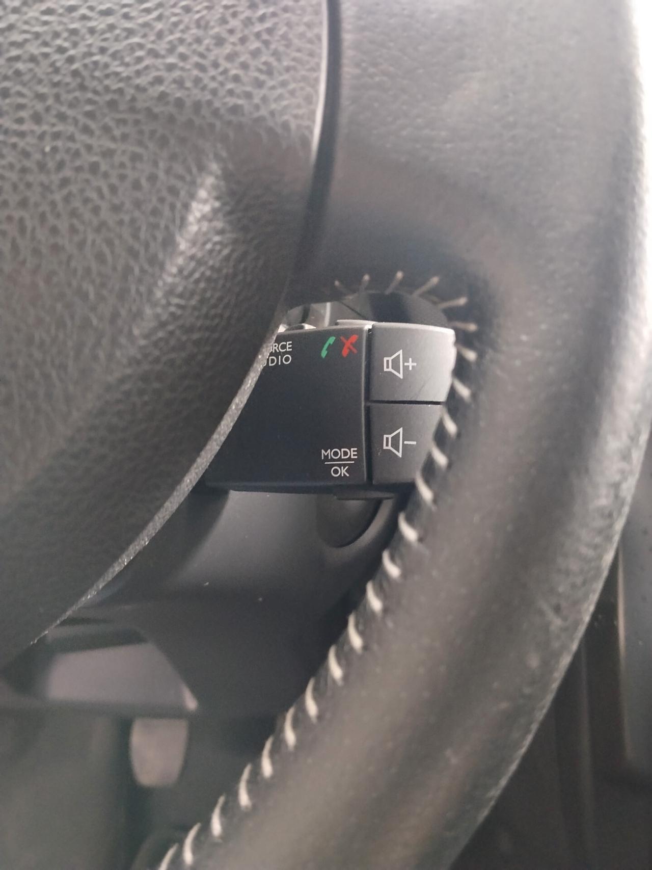 Dacia Duster 1.5 diesel 2016 CON GARANZIA