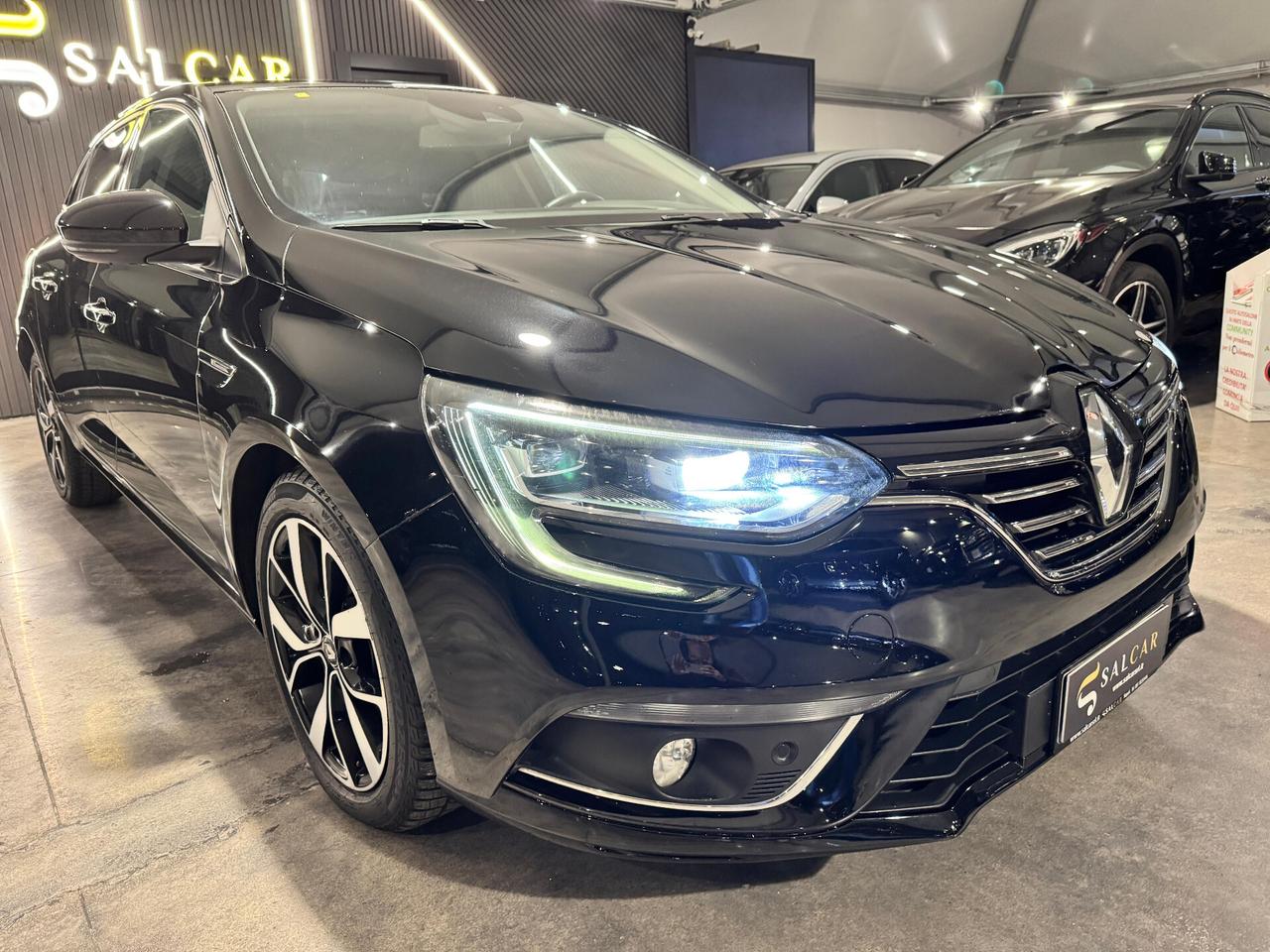 Renault Megane 1.5 115cv blue dci Intens automatica 2019