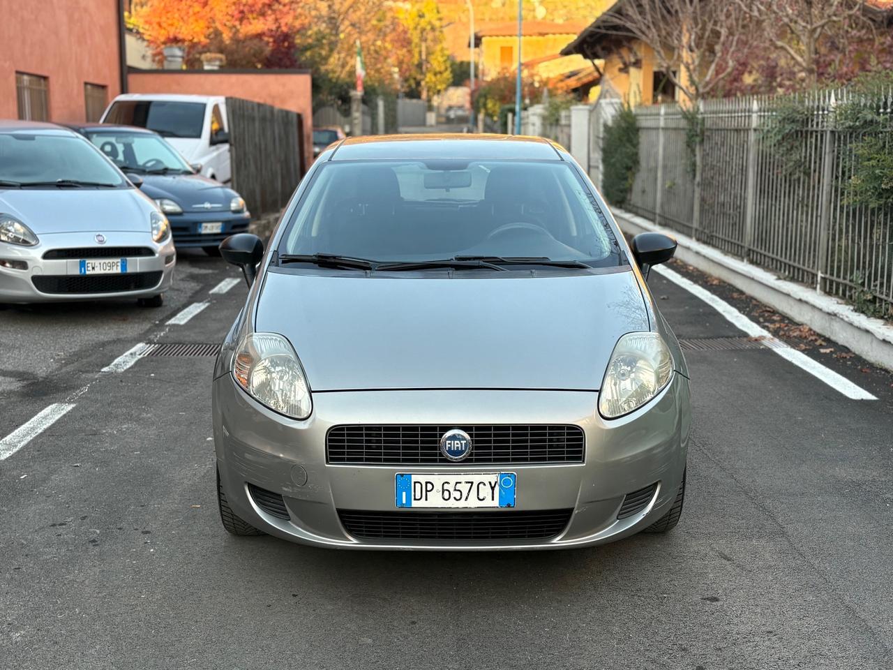 Fiat Grande Punto 1.2 5 porte NEOPATENTATI