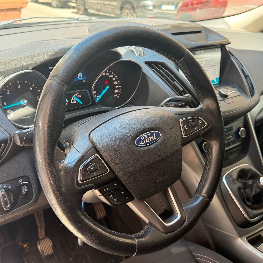 Ford Kuga 1.5 TDCI - 120 CV