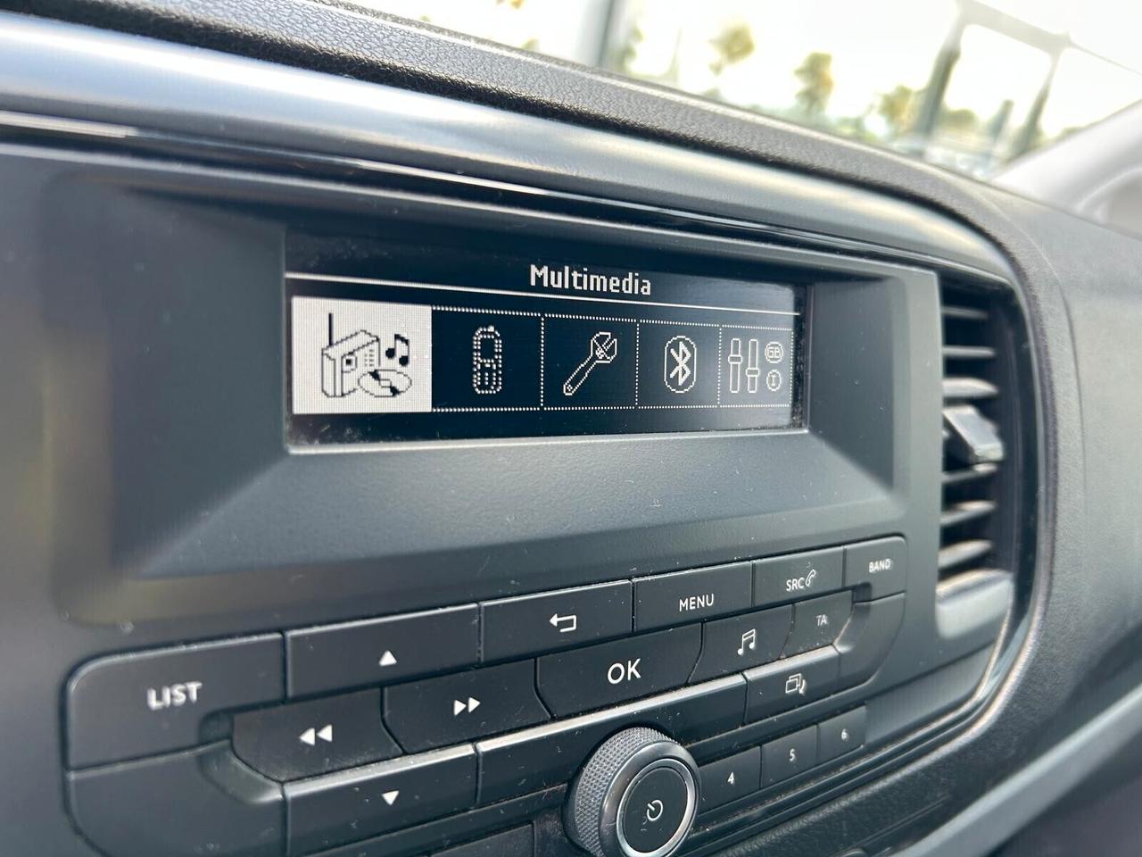 Peugeot Expert PREMIUM BlueHDi 100 PL-TN LONG SPOTICAR