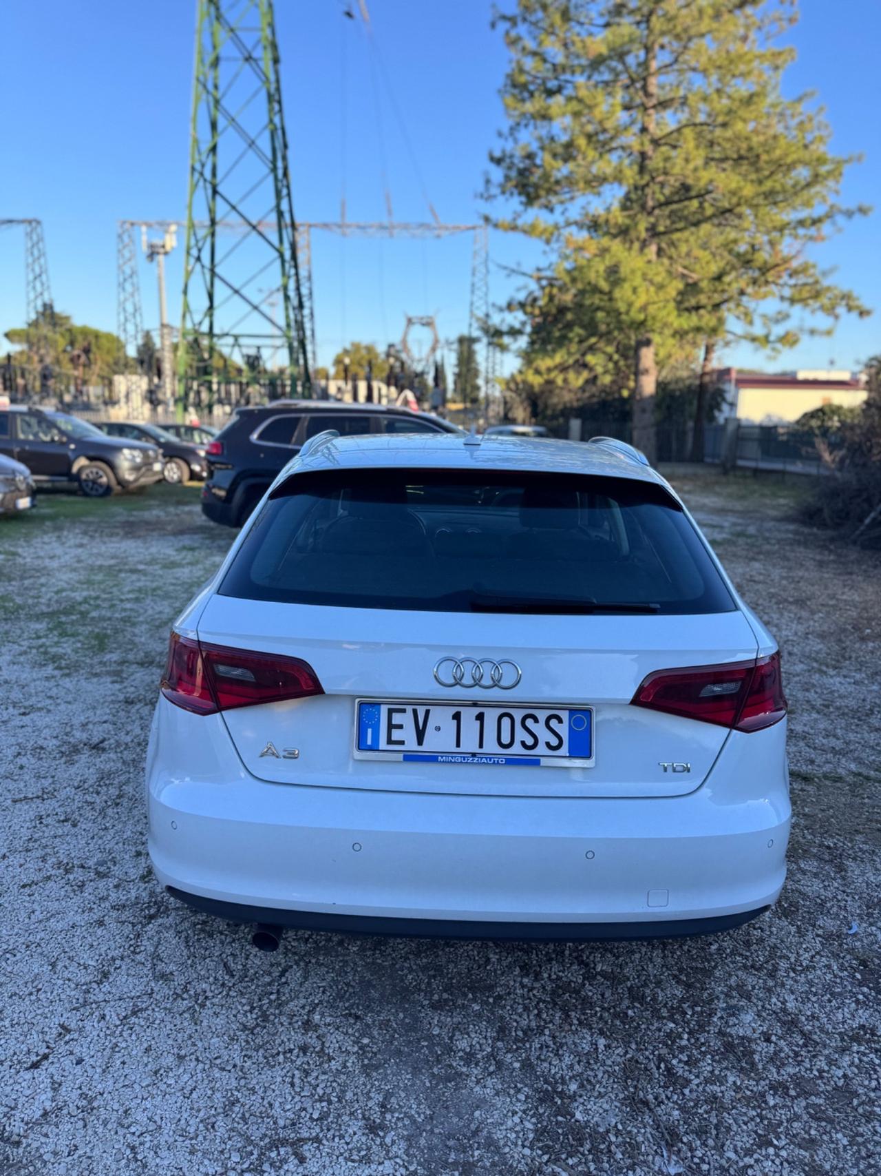 Audi A3 SPB 1.6 TDI clean diesel Ambition