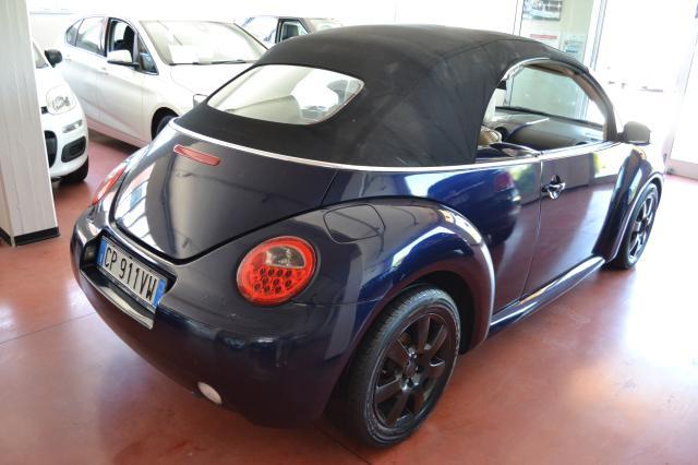 VW New Beetle Maggiolino Cabrio 1.6 102CV 2004