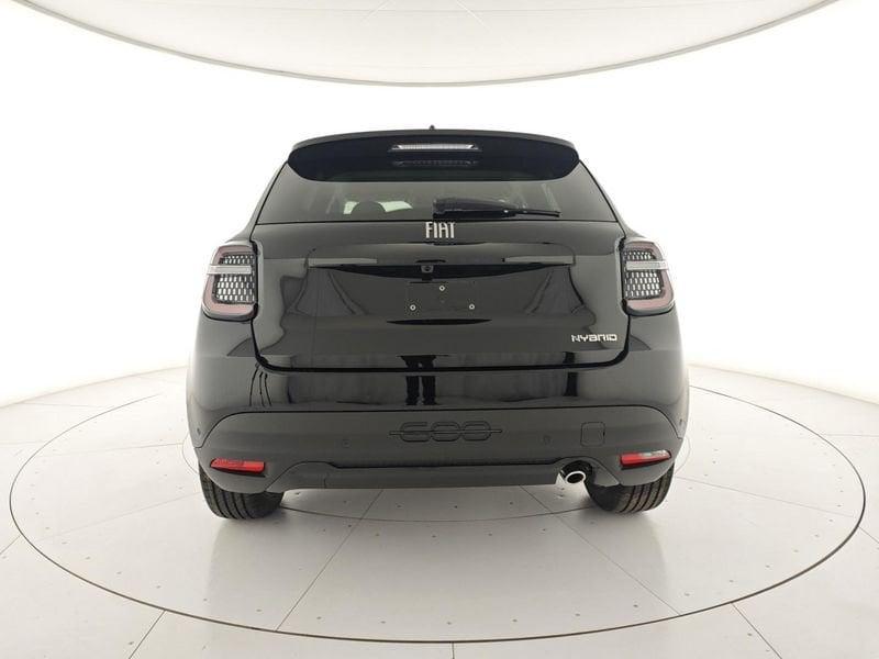 FIAT 600 Hybrid DCT MHEV La Prima